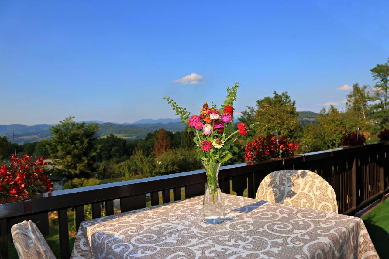 Merak Holiday Home Visoko Buitenkant foto