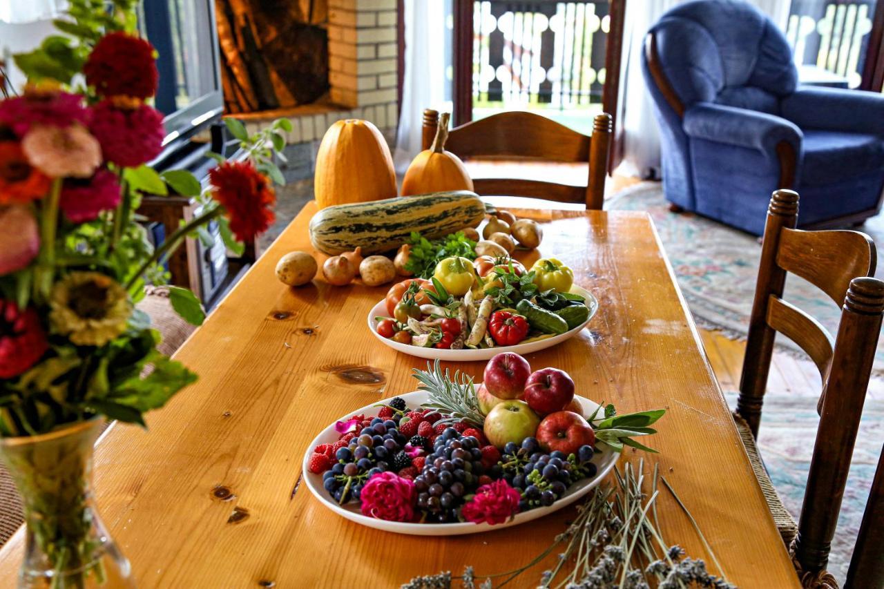 Merak Holiday Home Visoko Buitenkant foto