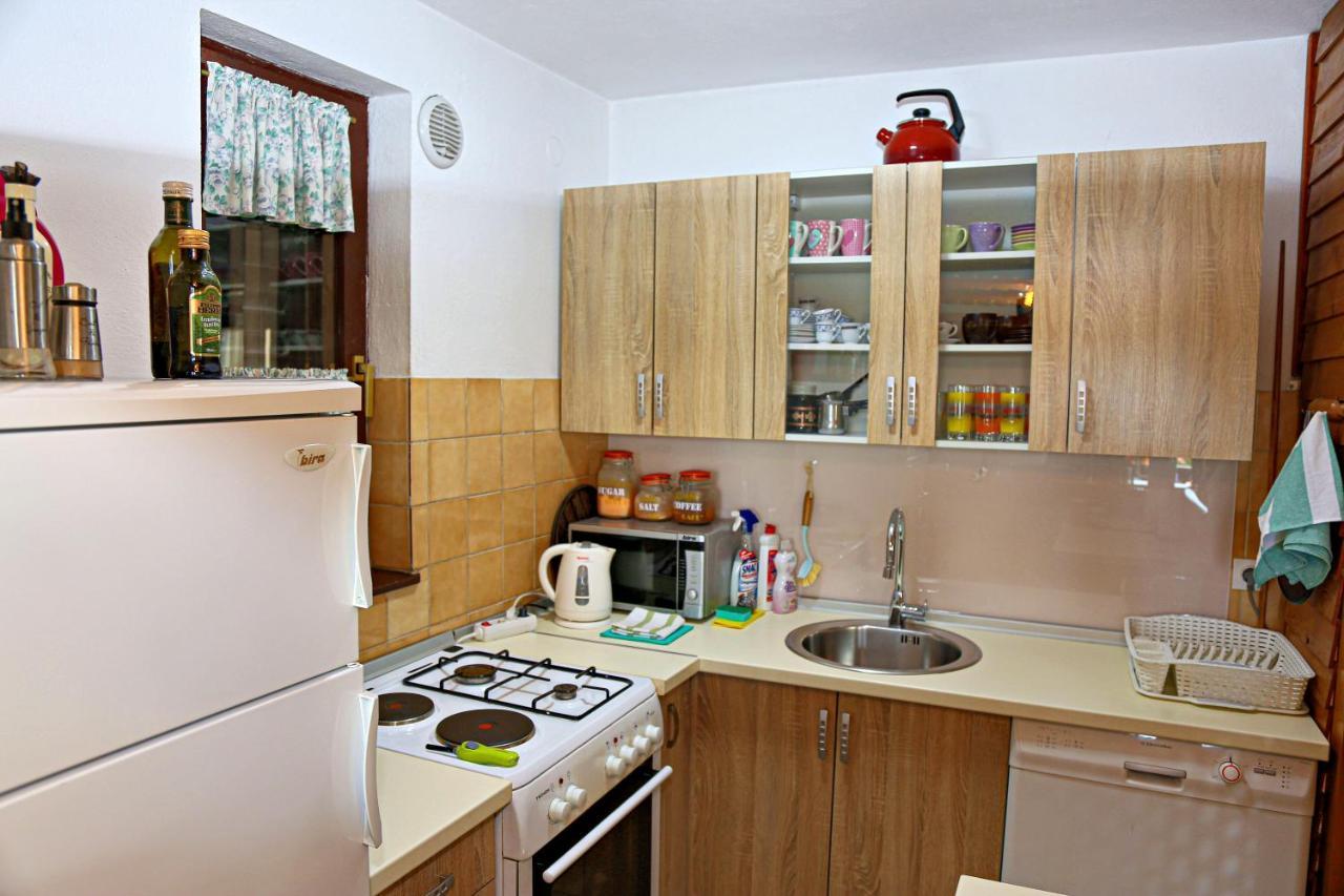 Merak Holiday Home Visoko Buitenkant foto